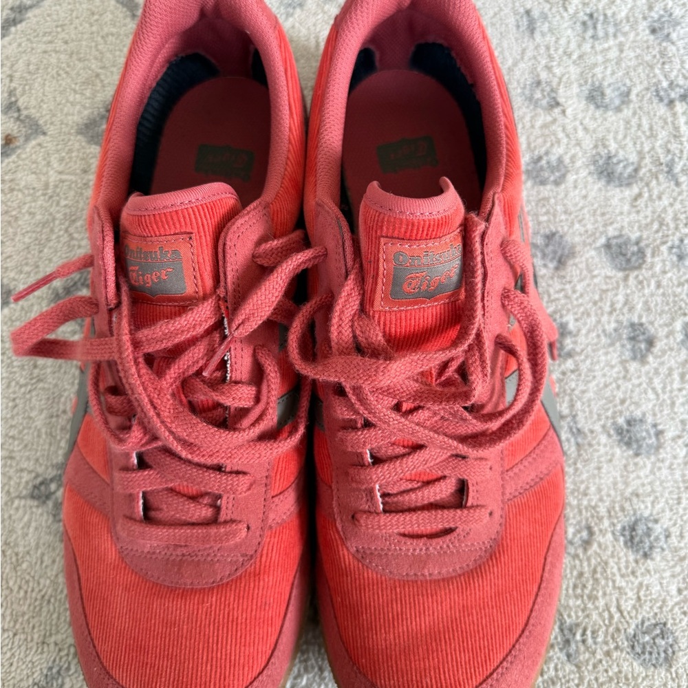 Mens size 11.5 Onitsuka Tiger Red Sneakers